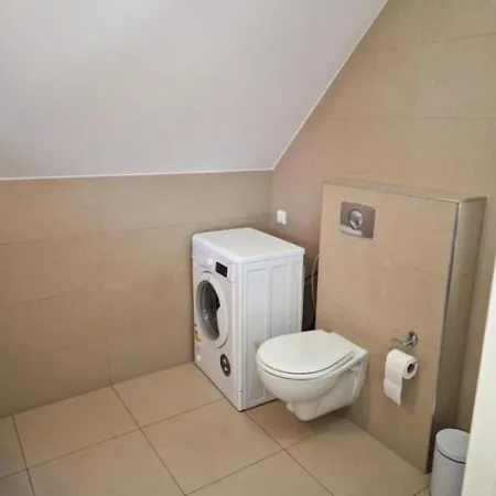 Dwupoziomowy Przy Stoku - Apartamentuj * קרפאז'